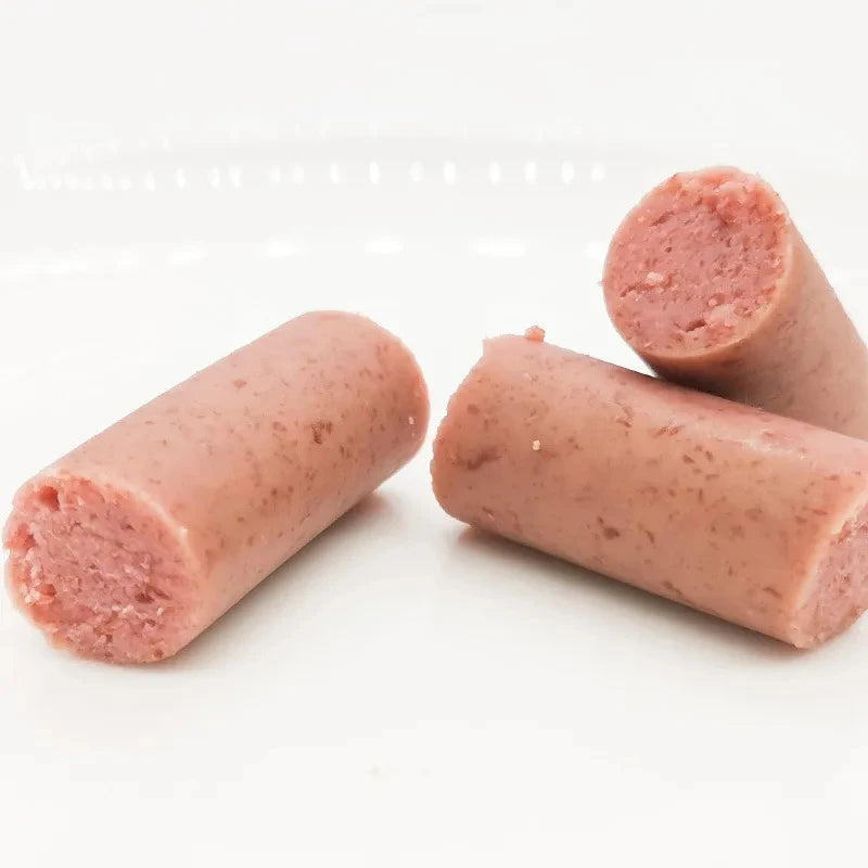 Snacks, dogs, ham, sausage, chicken, beef, duck, puppies, adult dogs.